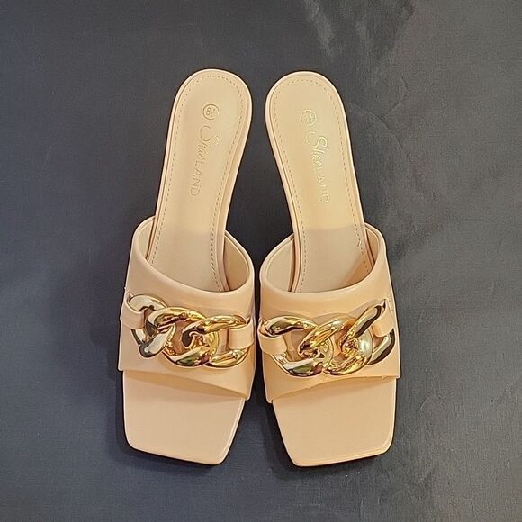 BRAND NEW SHOELAND SQUARE TOE SLIP-ON FOOT OPEN TOE GOLD CHAIN LINKING S… - Picture 2 of 16